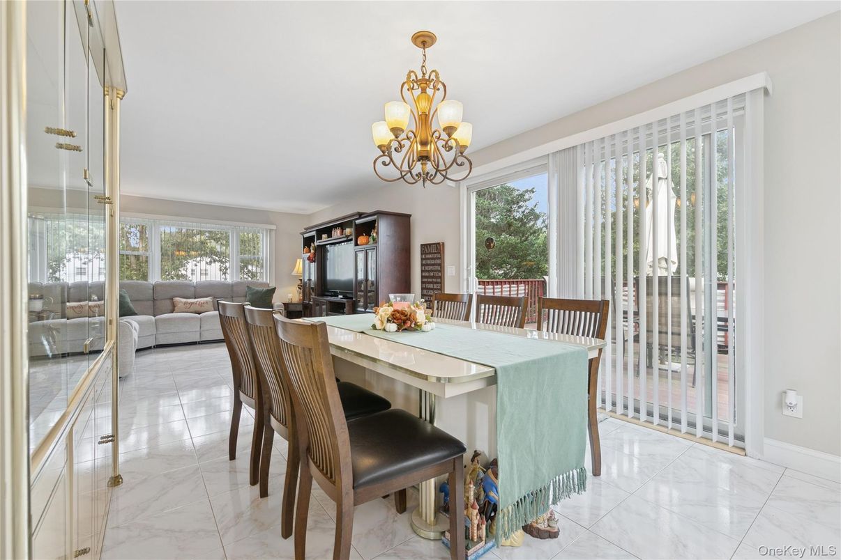 Chandelier, Dining room, Interior, Living room, Marble