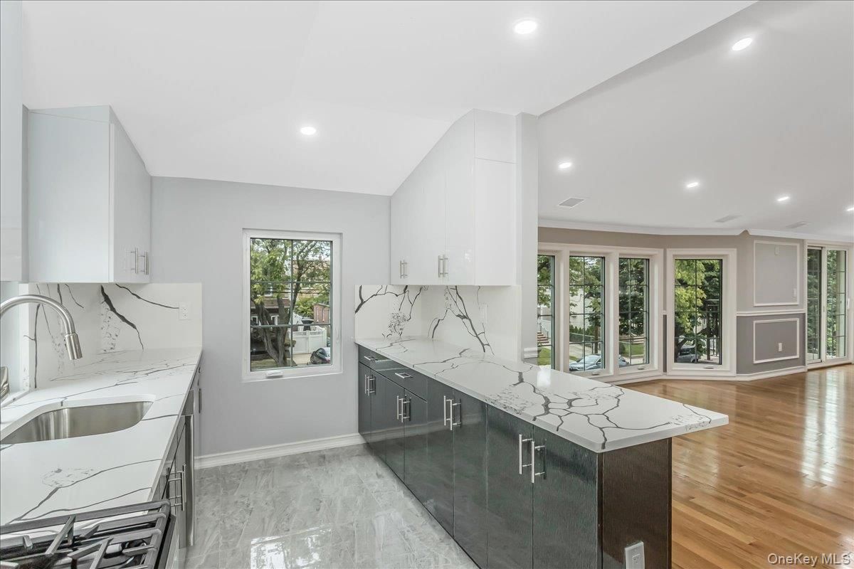 Interior, Kitchen, Marble Walls, Recessed Lighting, Wood Texture Flooring