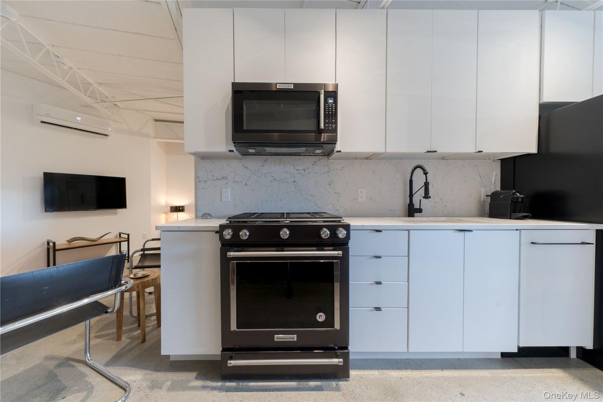 Interior, Kitchen, Stainless Steel Appliances