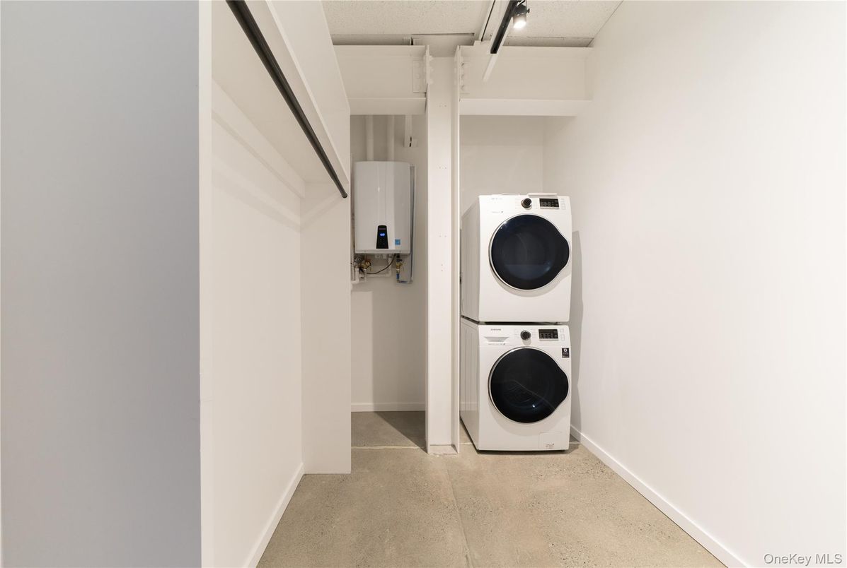 Interior, Utility Closets, Washer