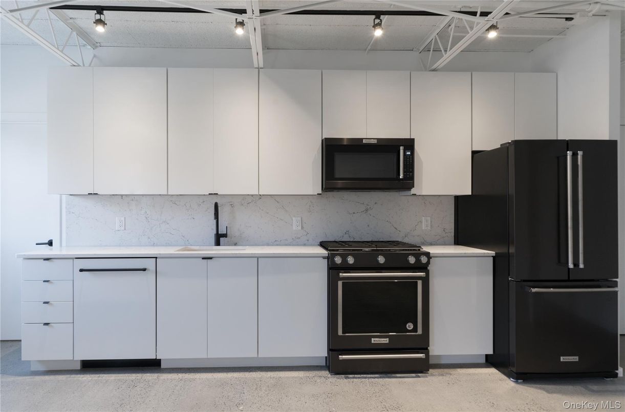Interior, Kitchen, Marble Walls, Stainless Steel Appliances