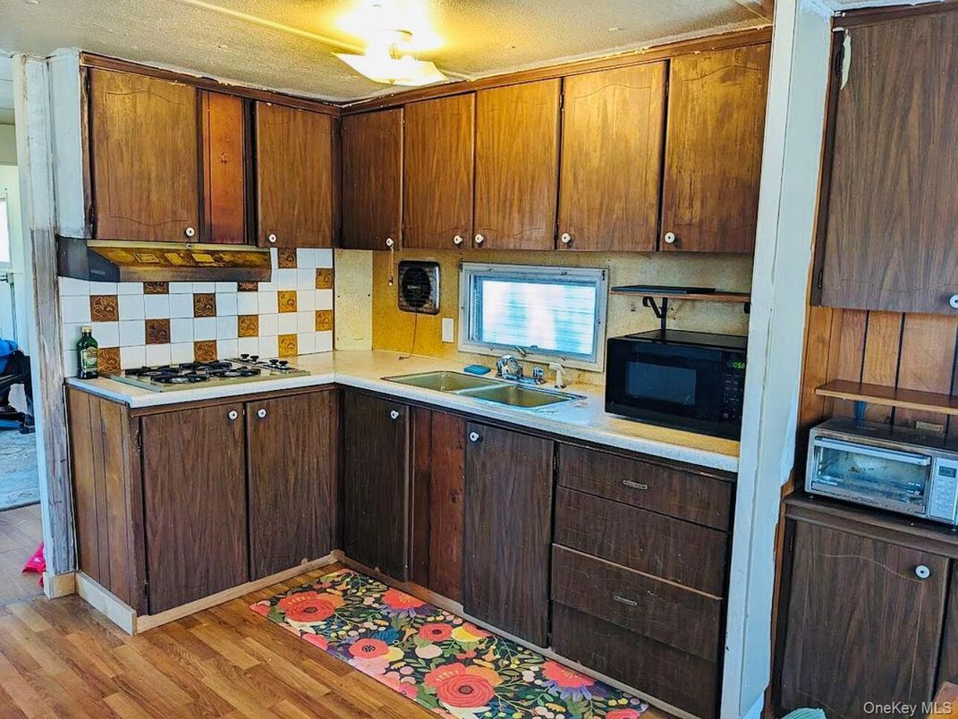 Interior, Kitchen, Wood Texture Flooring