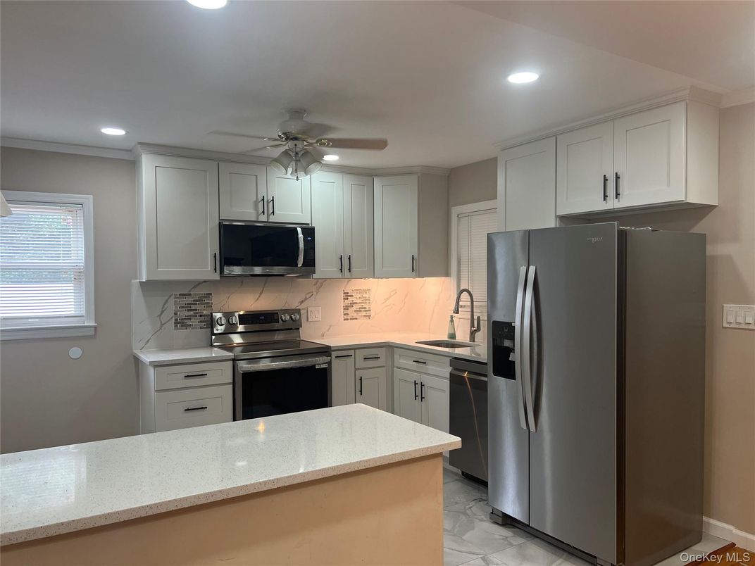 Interior, Kitchen, Marble, Recessed Lighting, Stainless Steel Appliances