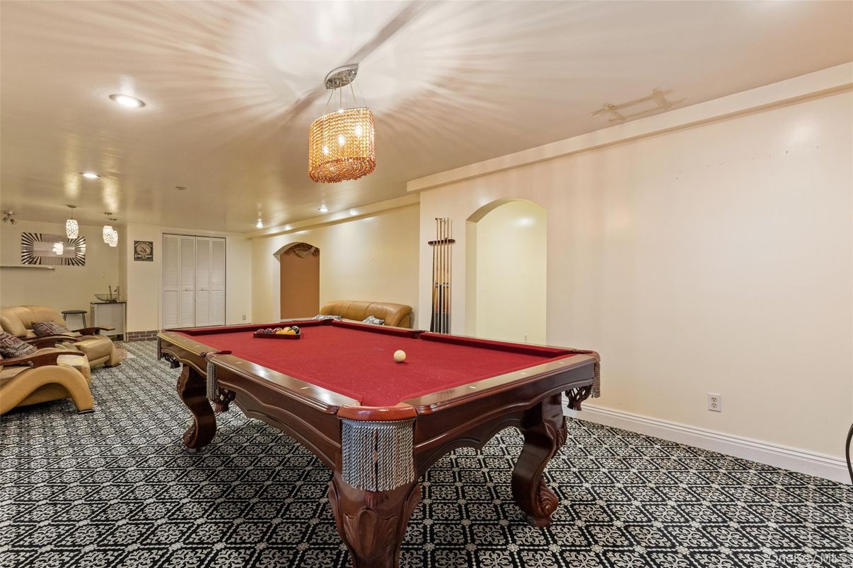 Billiard Table, Chandelier, Game Room, Interior, Recessed Lighting