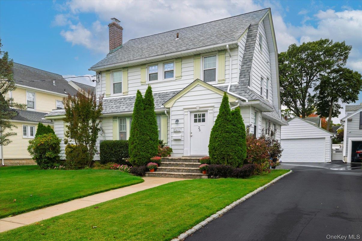Detached Garage, Exterior, Facade, Georgian