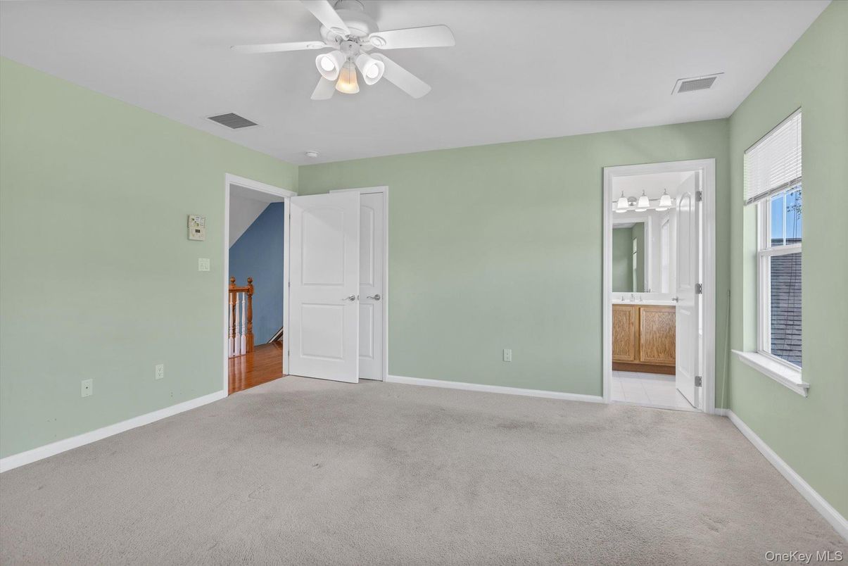 Bathroom, Empty room, Interior