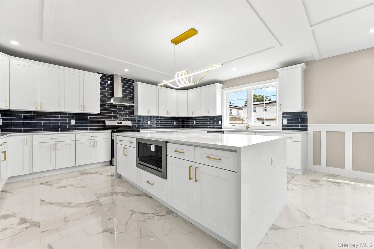 Interior, Kitchen, Marble, Pendant Lights, Recessed Lighting, Stainless Steel Appliances
