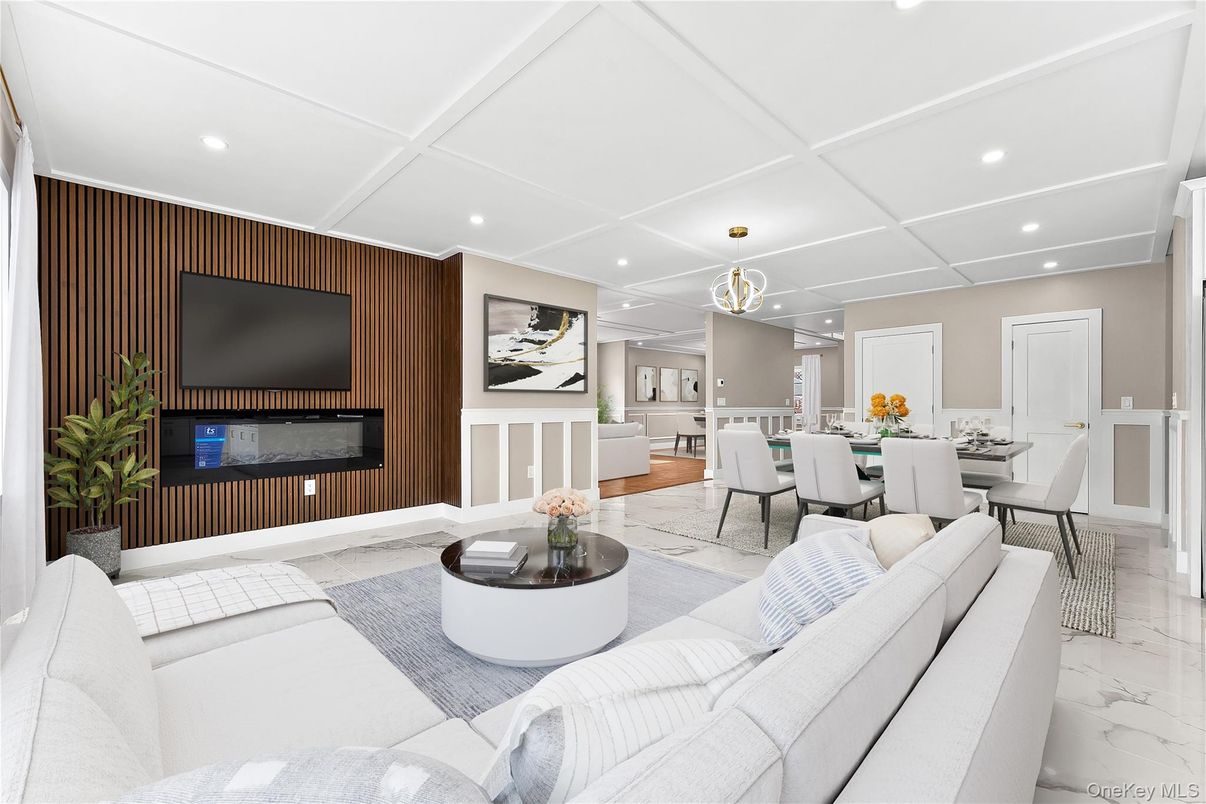 Dining room, Interior, Living room, Marble, Pendant Lights, Recessed Lighting