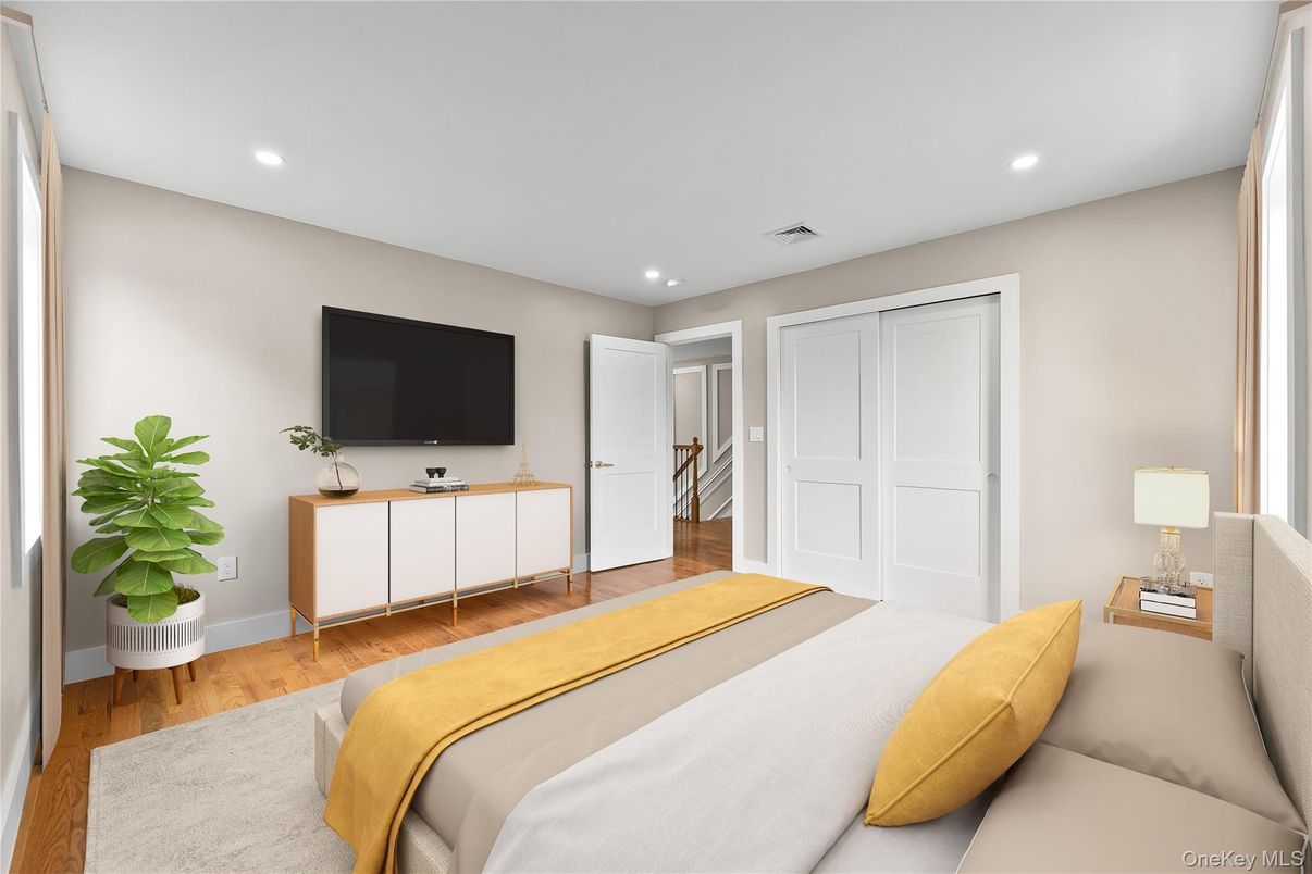 Bedroom, Interior, Recessed Lighting, Wood Texture Flooring