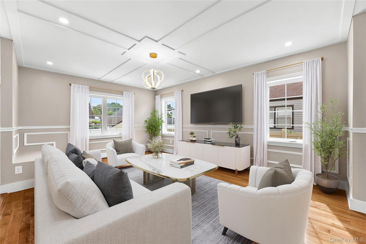 Interior, Living room, Pendant Lights, Recessed Lighting, Wood Texture Flooring