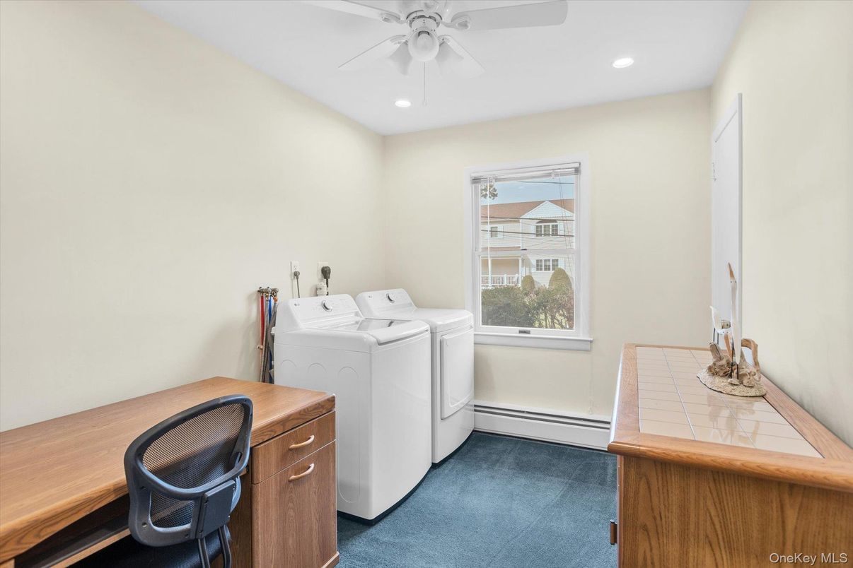 Home Office, Interior, Recessed Lighting, Washer