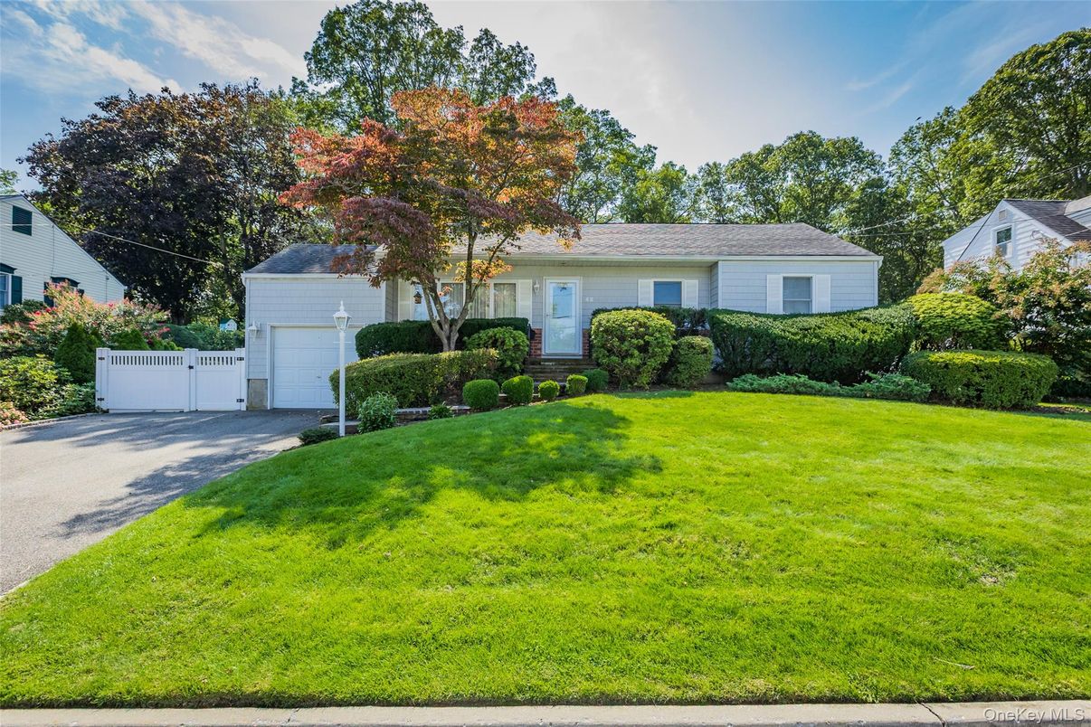 Attached, Backyard, Exterior, Facade, Cape Cod