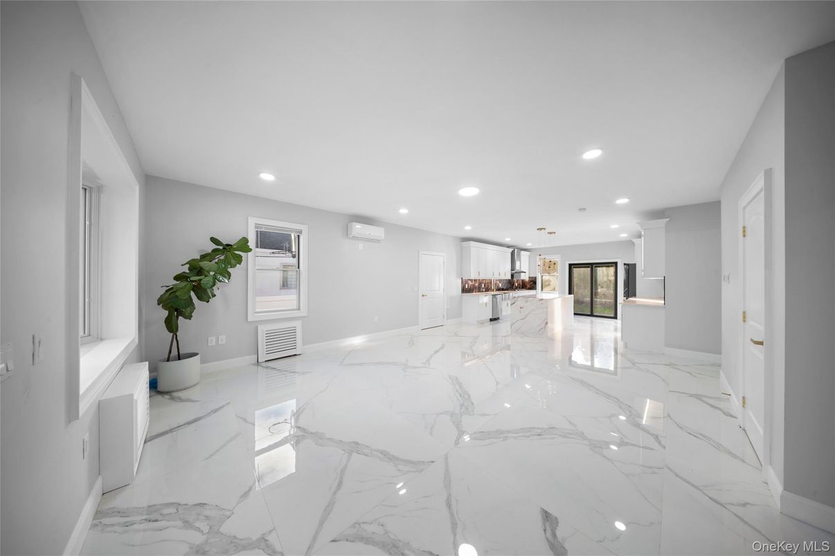 Empty room, Interior, Kitchen, Marble, Pendant Lights, Recessed Lighting