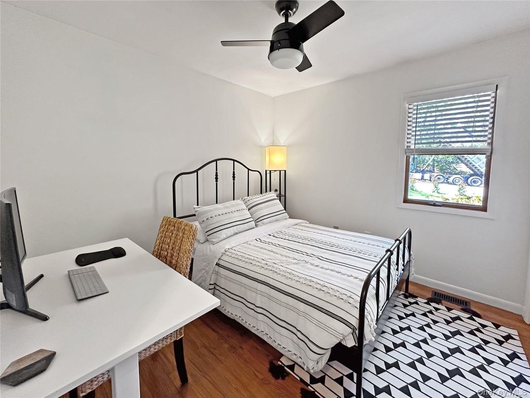 Bedroom, Home Office, Interior, Wood Texture Flooring