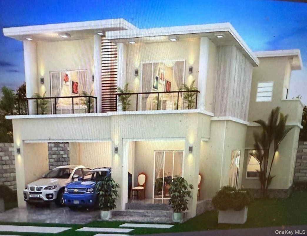 Exterior, Facade, Modern