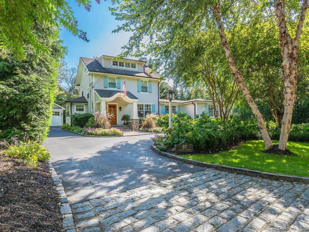 Backyard, Exterior, Facade, Georgian