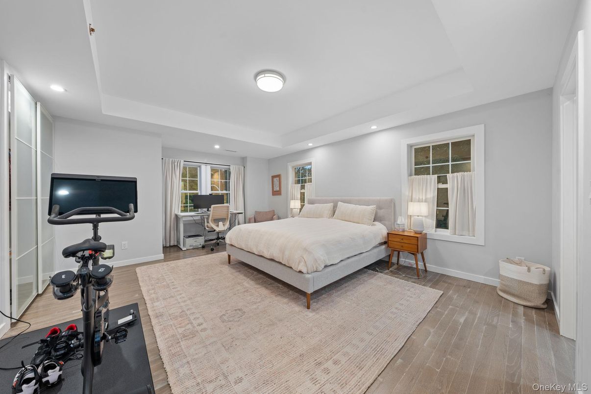 Bedroom, Fitness Equipment, Interior, Recessed Lighting, Wood Texture Flooring