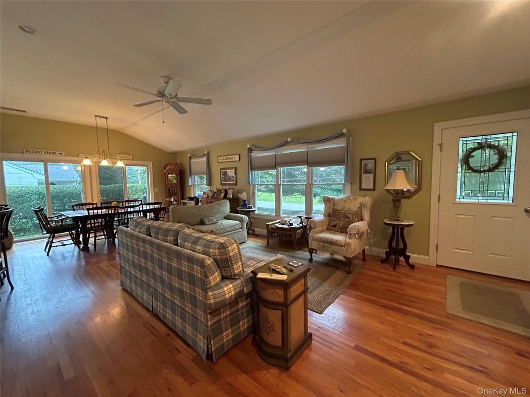 Dining room, Interior, Living room, Pendant Lights, Wood Texture Flooring