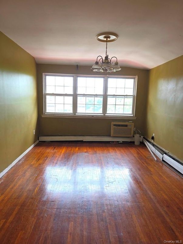 Chandelier, Empty room, Interior, Wood Texture Flooring