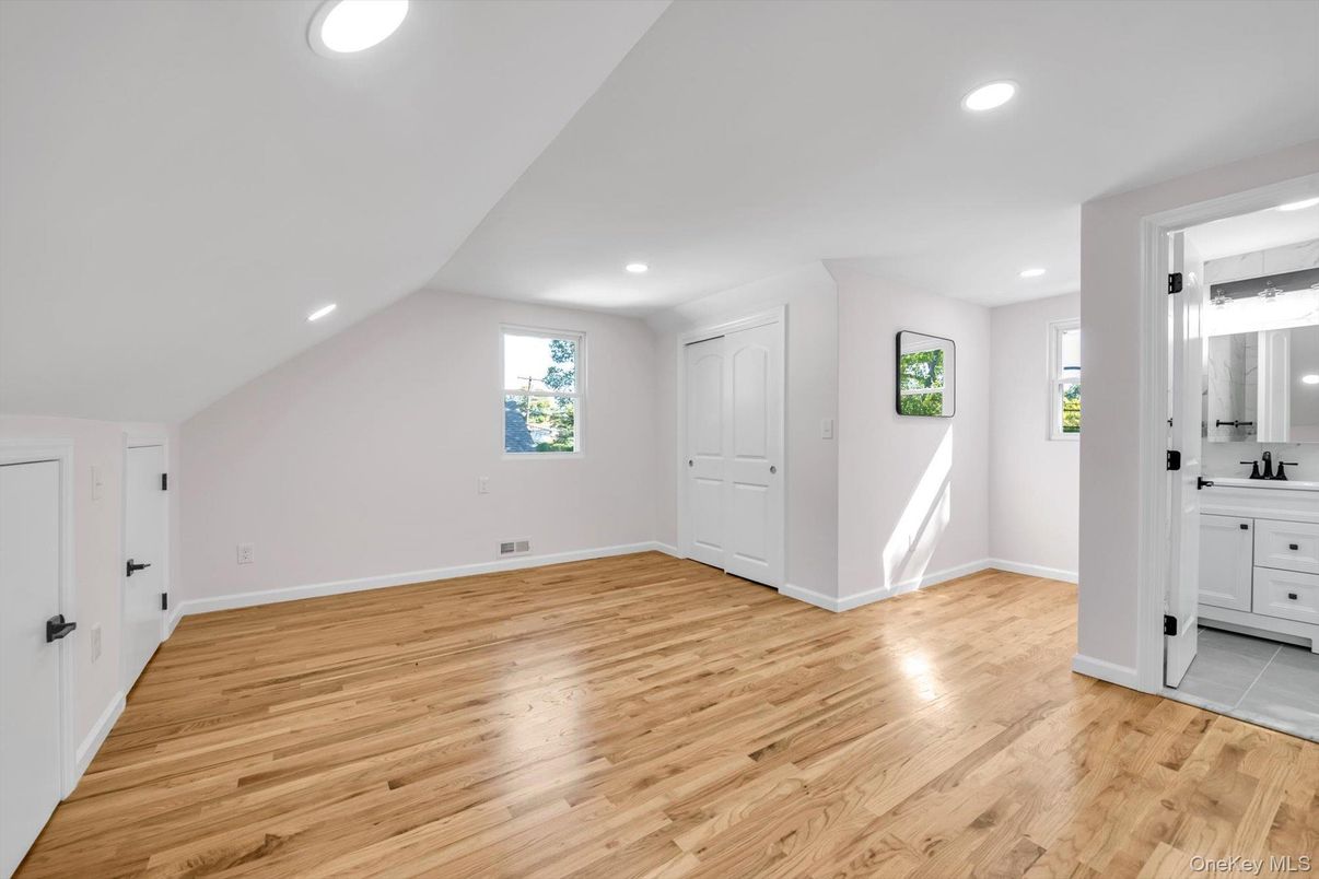 Bathroom, Empty room, Interior, Recessed Lighting, Wood Texture Flooring