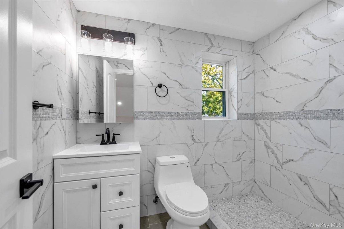 Bathroom, Interior, Marble Walls