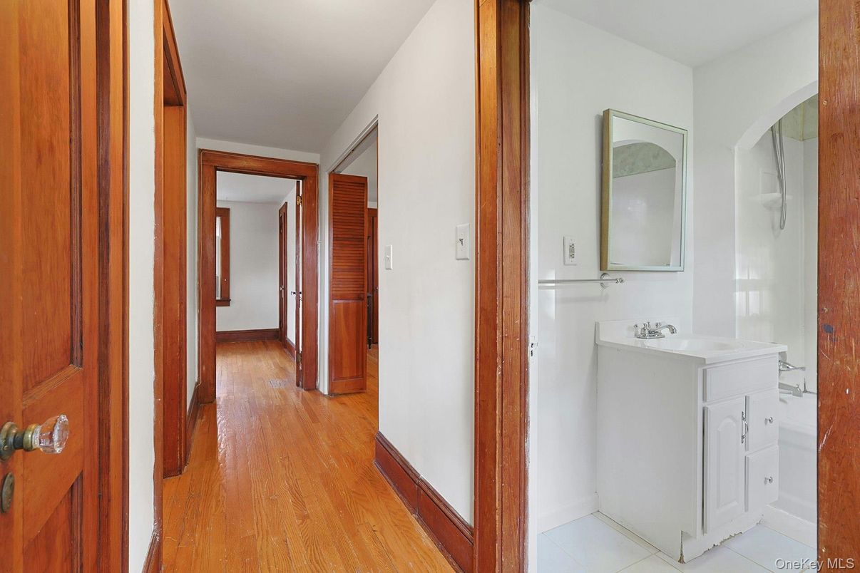 Bathroom, Interior, Wood Texture Flooring
