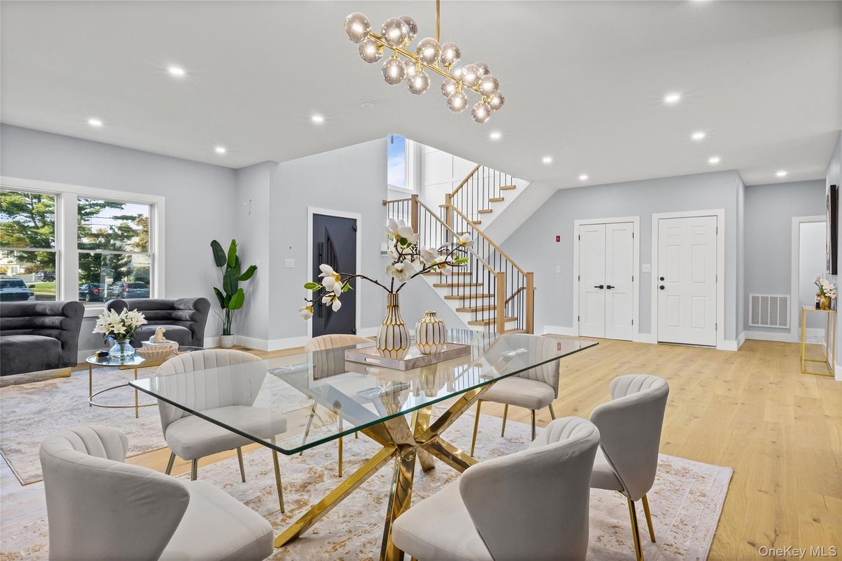 Dining room, Interior, Living room, Pendant Lights, Recessed Lighting, Wood Texture Flooring