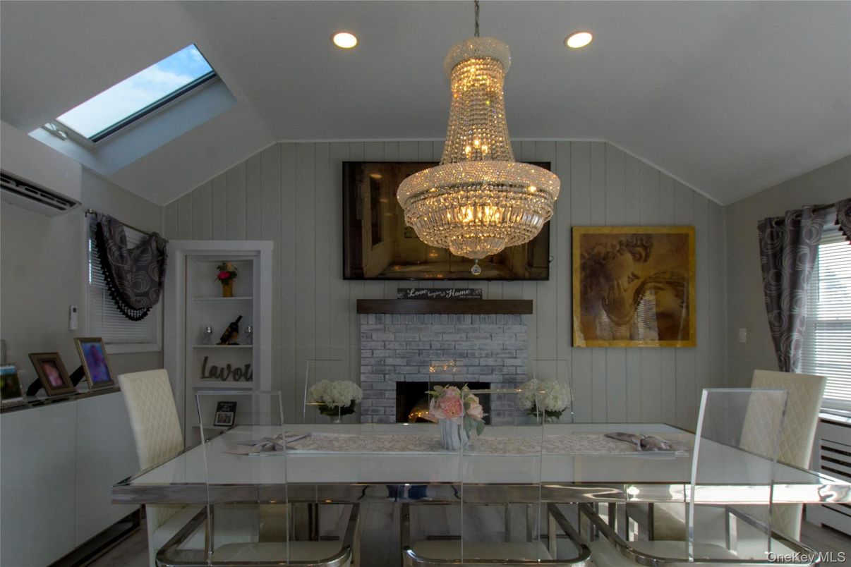 Chandelier, Dining room, Fireplace, Interior, Recessed Lighting
