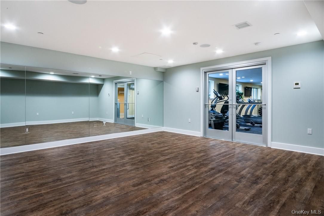Empty room, Fitness Equipment, Interior, Recessed Lighting, Wood Texture Flooring