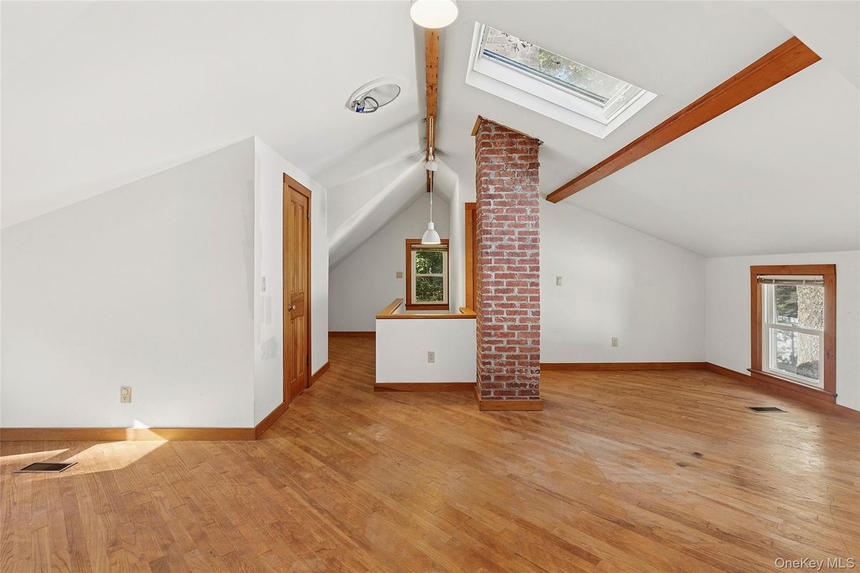Empty room, Interior, Pendant Lights, Wooden Beams, Wood Texture Flooring