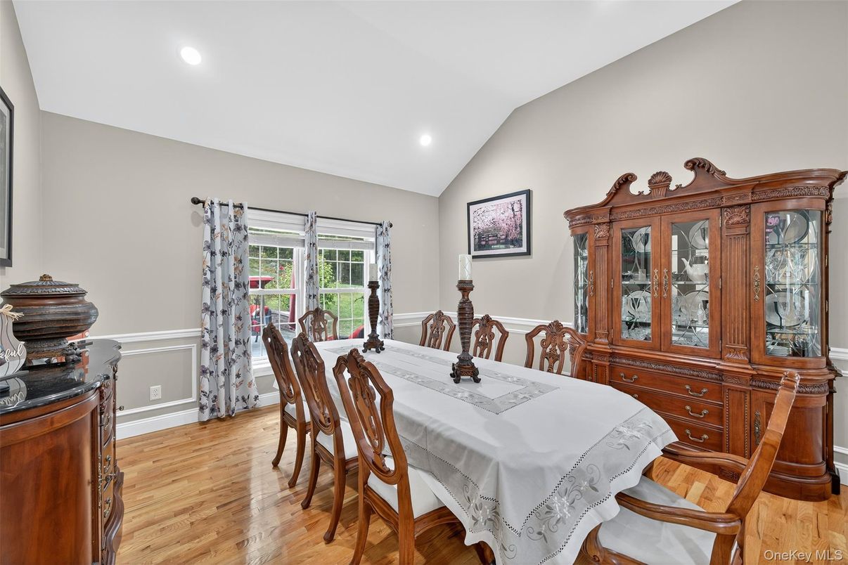 Dining room, Interior, Recessed Lighting, Wood Texture Flooring