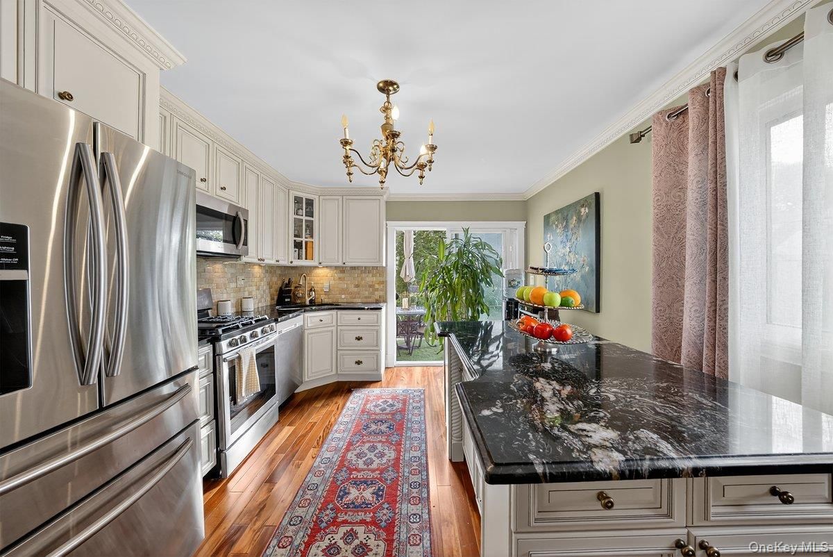 Chandelier, Interior, Kitchen, Stainless Steel Appliances, Wood Texture Flooring