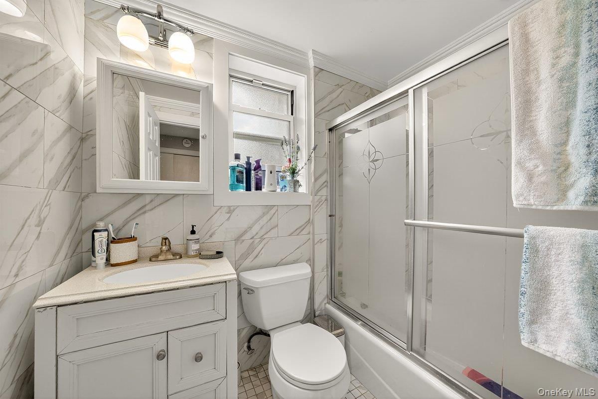 Bathroom, Glass Shower, Interior, Marble Walls