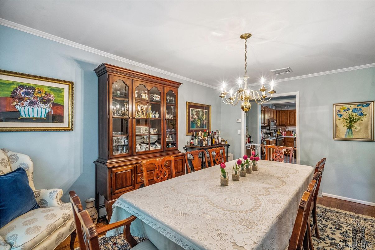 Chandelier, Dining room, Interior