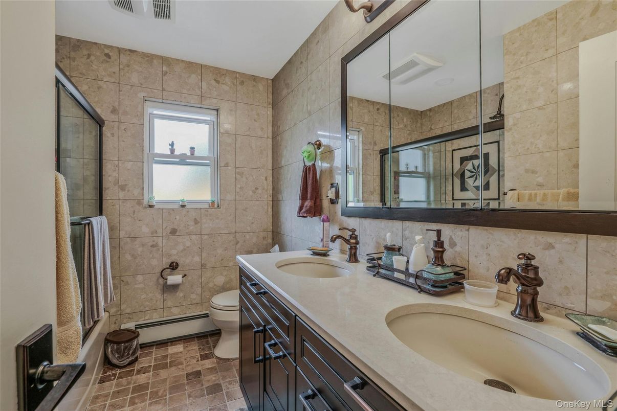 Bathroom, Dual Sink Vanities, Glass Shower, Interior