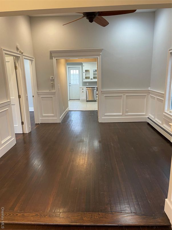 Empty room, Interior, Wood Texture Flooring