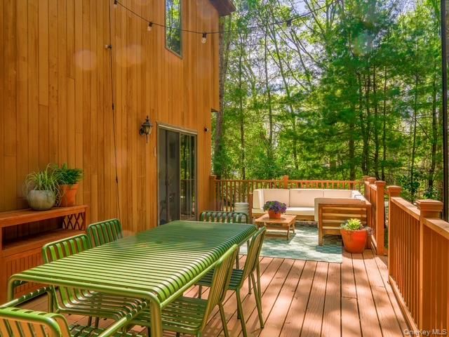 Exterior, Wood Texture Flooring