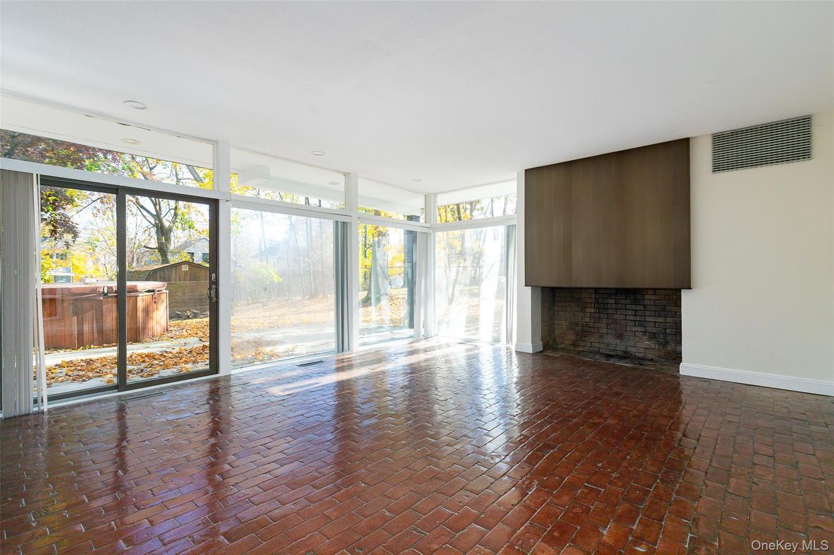 Empty room, Fireplace, Interior, Recessed Lighting, Sun Room