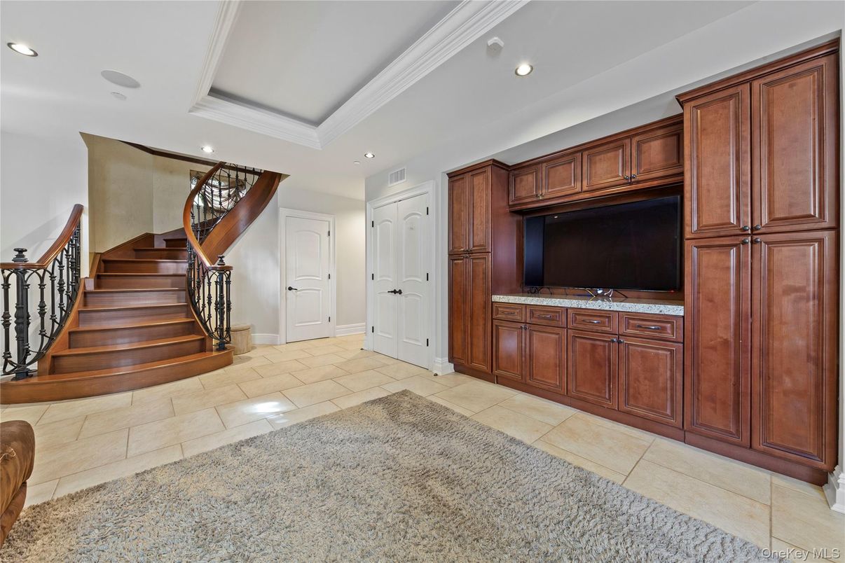 Interior, Recessed Lighting