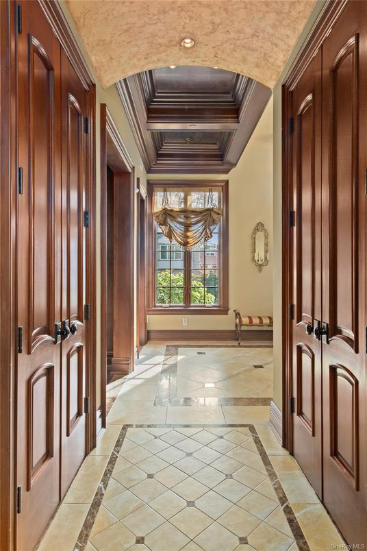 Interior, Recessed Lighting, Wooden Ceilings