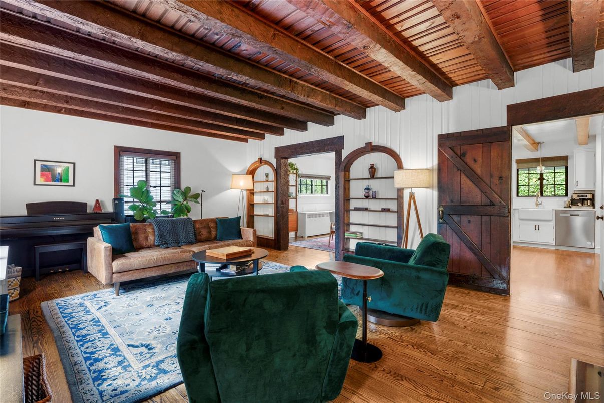 Interior, Living room, Pendant Lights, Piano, Wooden Beams, Wooden Ceilings, Wood Texture Flooring