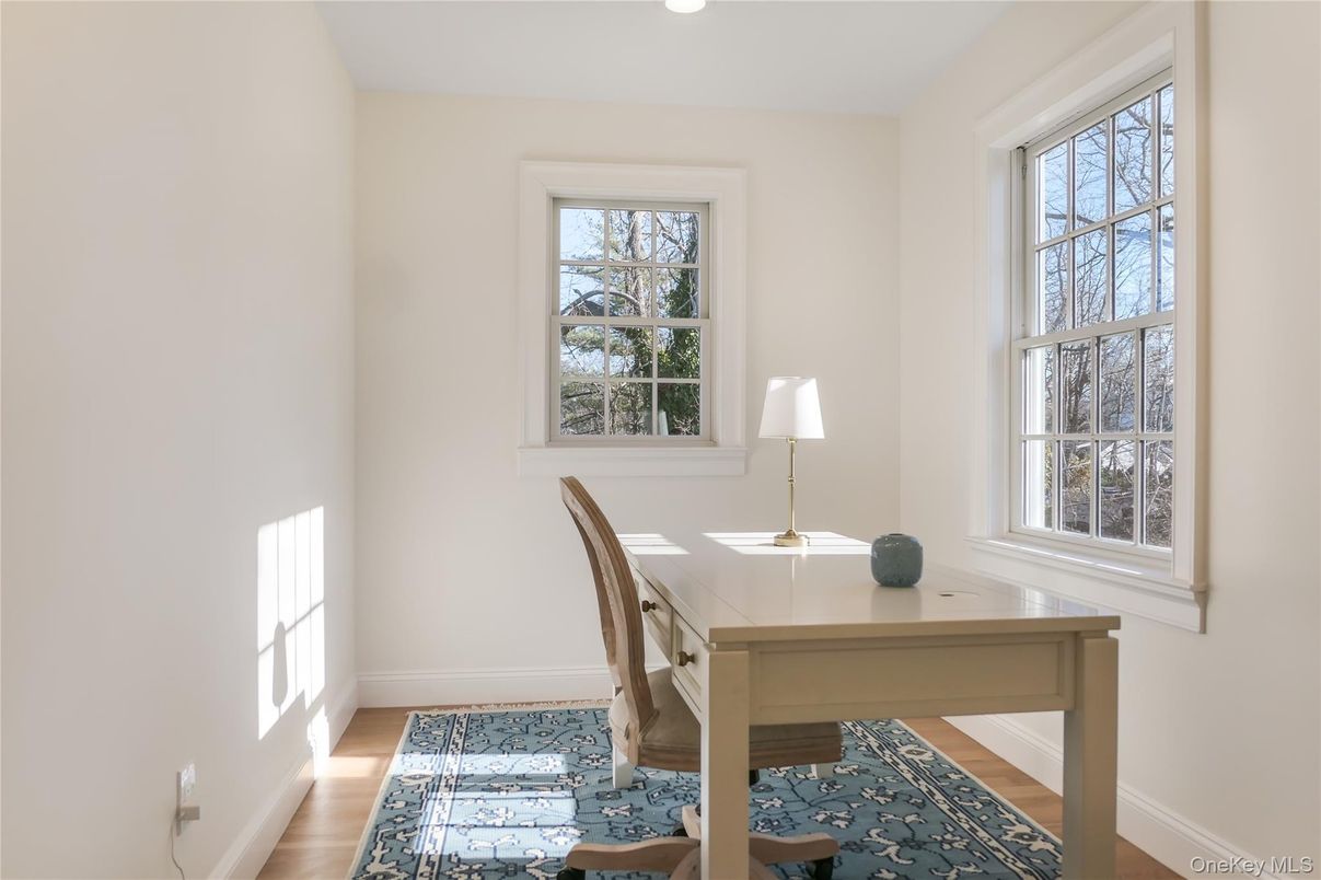 Home Office, Interior, Recessed Lighting, Wood Texture Flooring