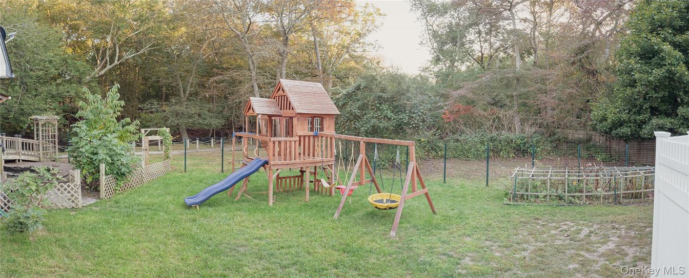 Backyard, Exterior, Playground