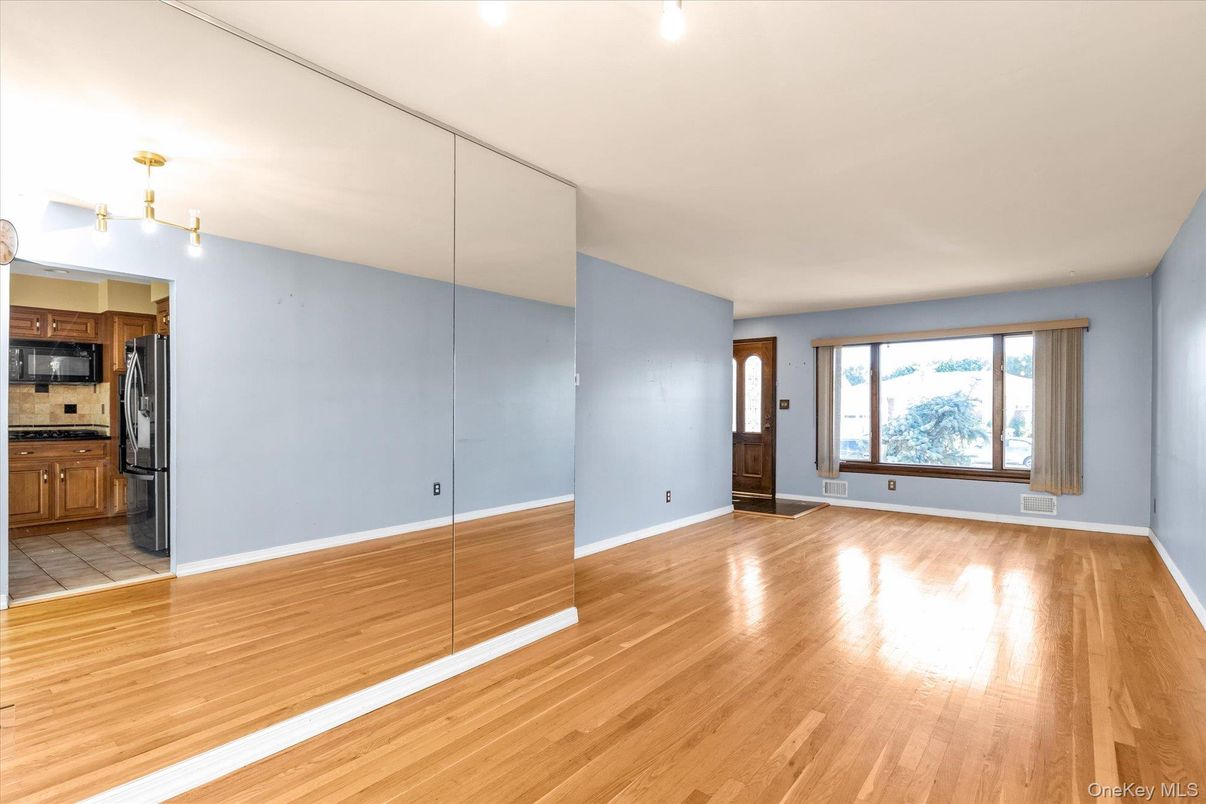 Empty room, Interior, Kitchen, Wood Texture Flooring