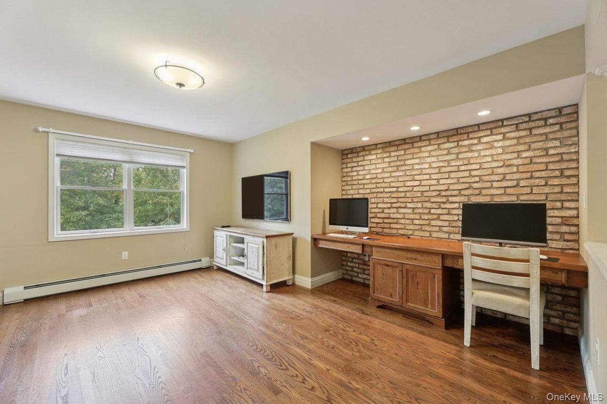 Home Office, Interior, Recessed Lighting, Stone Walls, Wood Texture Flooring