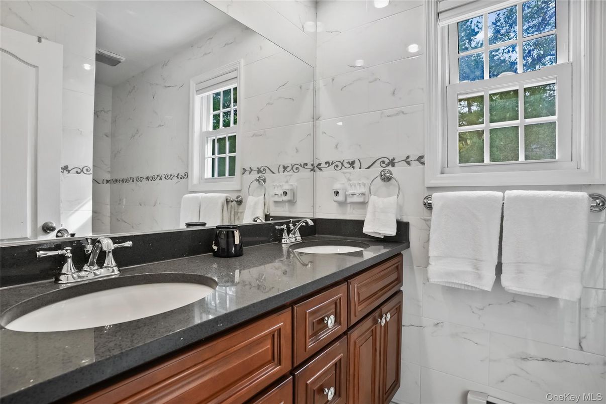 Bathroom, Dual Sink Vanities, Interior, Marble Walls