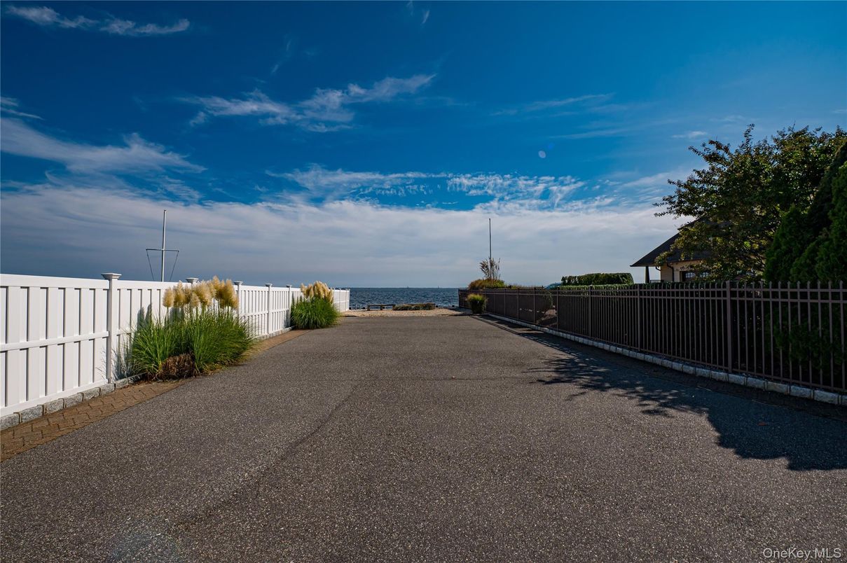 Backyard, Exterior, Water