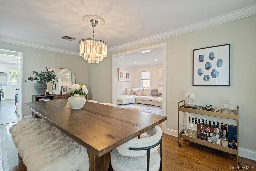 Chandelier, Dining room, Interior, Living room, Recessed Lighting, Wood Texture Flooring