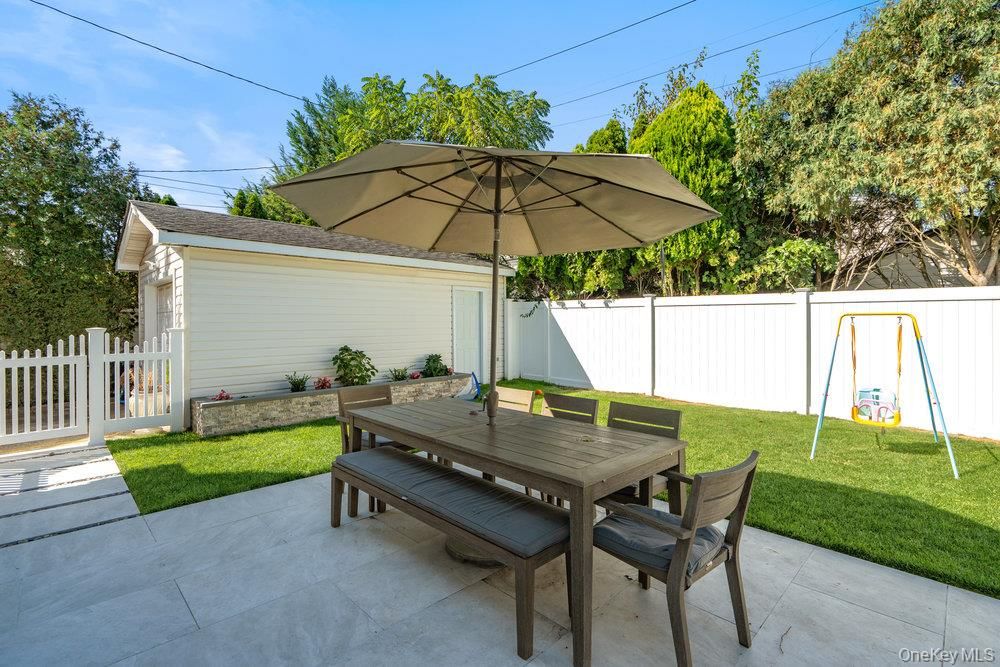 Backyard, Exterior, Playground