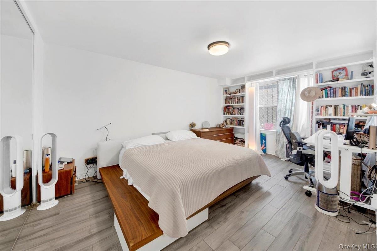 Bedroom, Home Office, Interior, Wood Texture Flooring